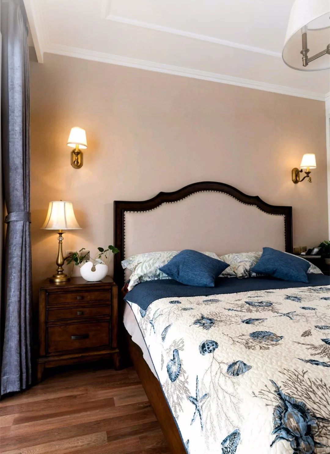 76平的轻美式小户型二居室，这种暖色调好有温馨感