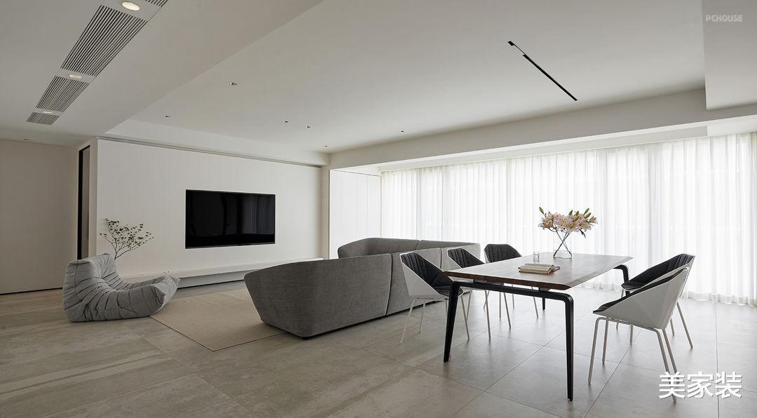 简约雅致的现代居住空间，追求简洁，收获舒适感