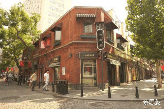 民警|2007年一女大学生失踪，父母卖房找遍全国，12年后被民警意外发现