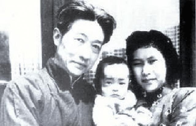 徐悲鸿|徐悲鸿:因不满包办婚姻,给儿子残忍取凶名,7年后妻儿接连离世