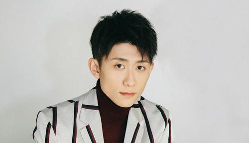 君子盟|嘎子直播再翻车！2万名表卖299，连线张一山遭无视，被批吃相难看