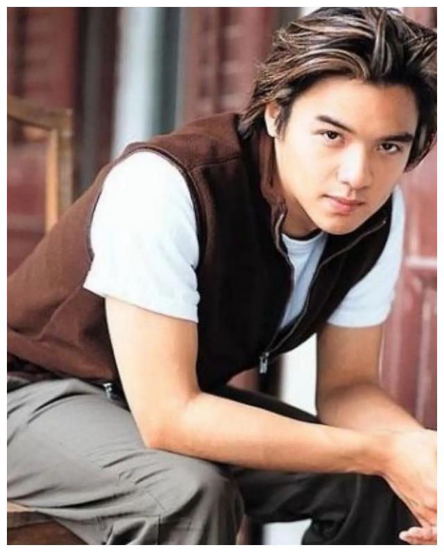 陈晓|2022年“10位迷人的中年男星”:刘奕君第2,陈晓第4,杨志刚第10