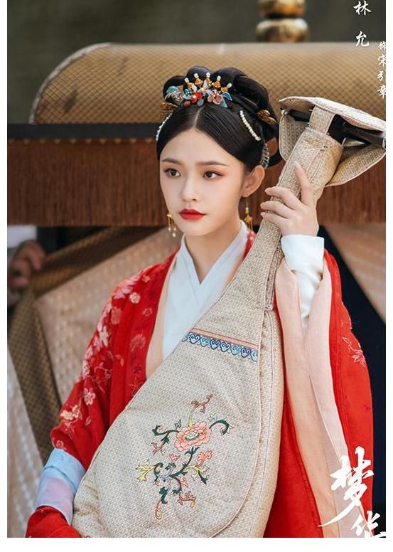 刘亦菲|柳岩晒《梦华录》剧照，神仙姐姐刘亦菲还是那么美