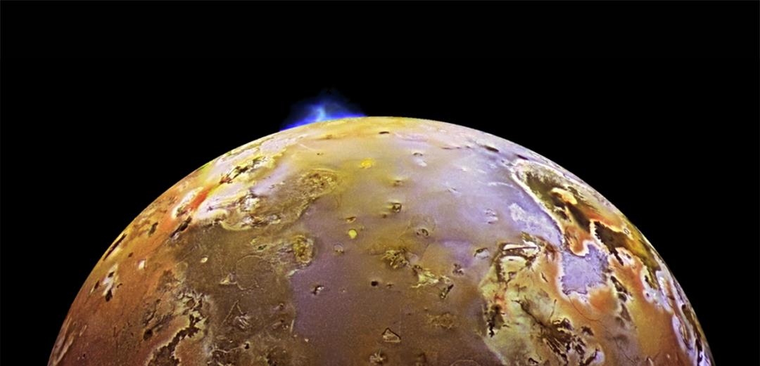 岩浆飞向太空?美国科学家拍摄到了伊奥星的火山喷发……