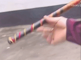 万绮雯|“香江第一美腿”恋爱7天闪婚，这场豪赌她赌赢了？