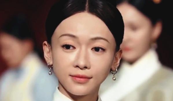 朴春|裸唇妆、假眉毛，于正的“面如死灰妆”毁了多少美女