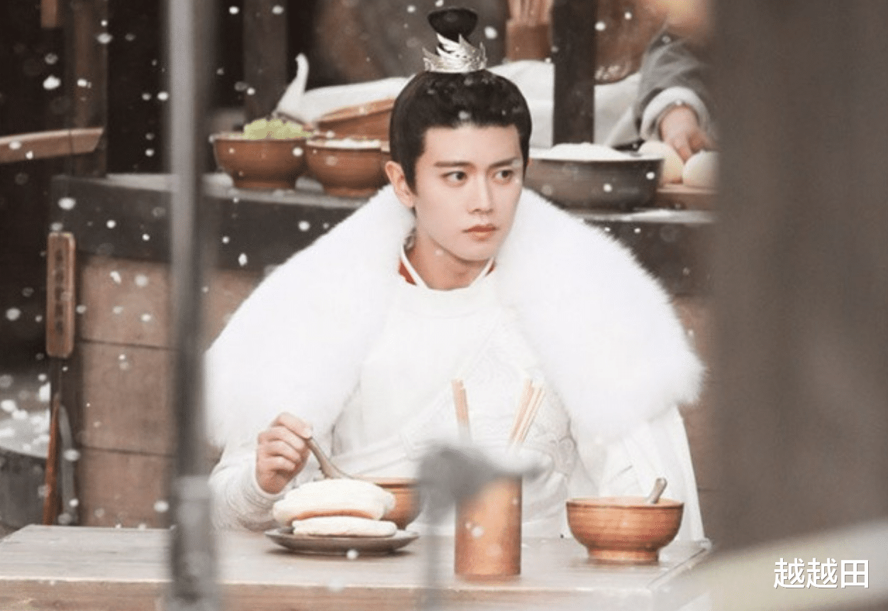 杨紫|这五位明星火得一塌糊涂,最有观众缘,观众就是喜欢看