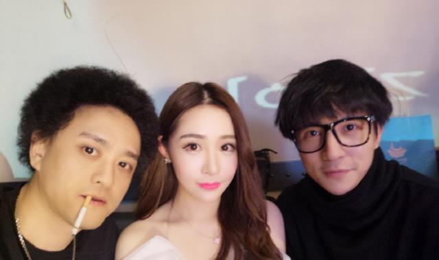 李易峰|李易峰前女友再曝聊天记录，透露两人谈恋爱马苏陈伟霆都知情