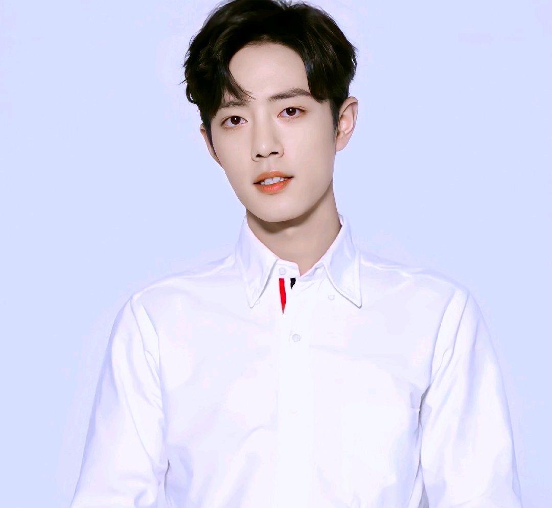 肖战|《国际在线文娱》评价肖战表现,眼睛中看到坚毅,之前作品不曾有