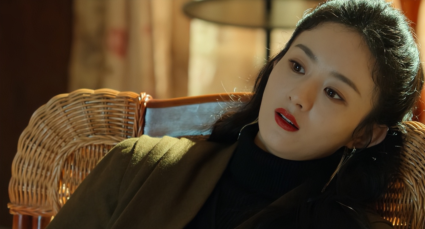 赵丽颖|风吹半夏：赵丽颖打破畸形审美，大脸盘法令纹又怎样，美人不该被标准化