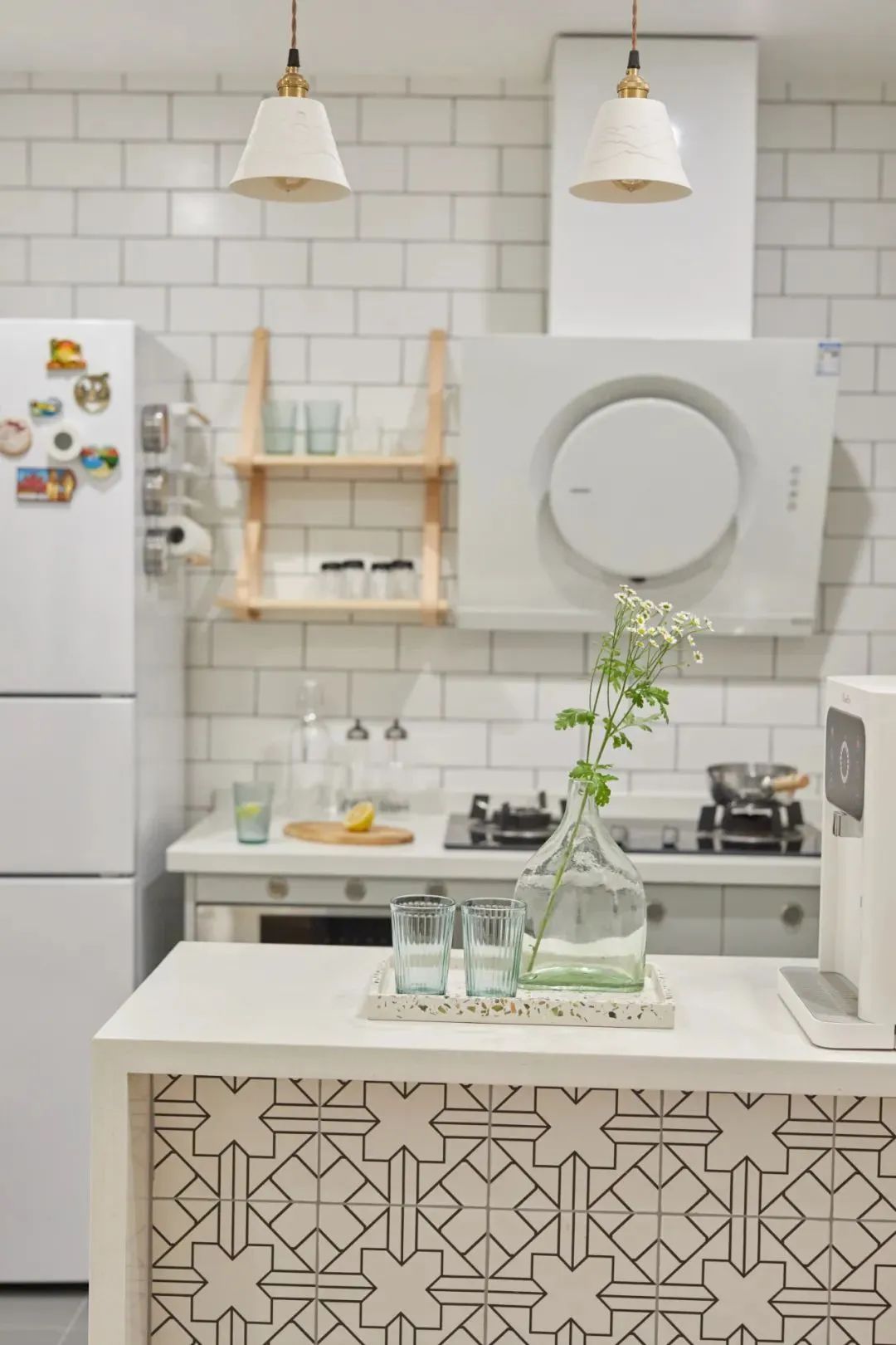 90后小夫妻爆改78㎡老破小,巧妙改动墙体,让空间通透更显大气