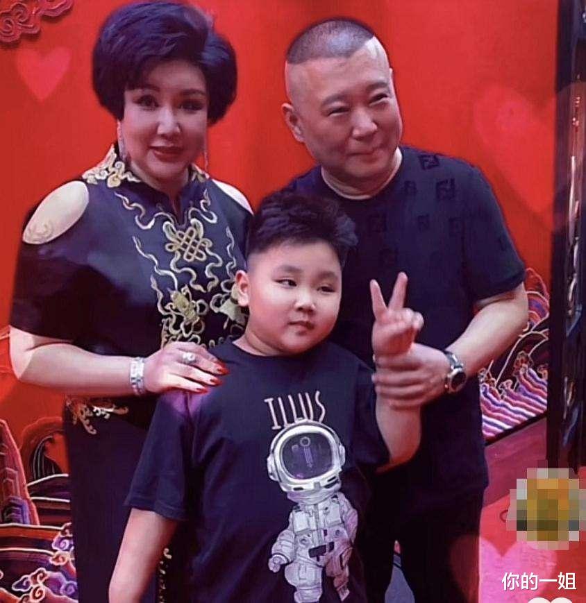 郭德纲|郭德纲的贤内助王惠，14岁时被万人追捧，如今变化大