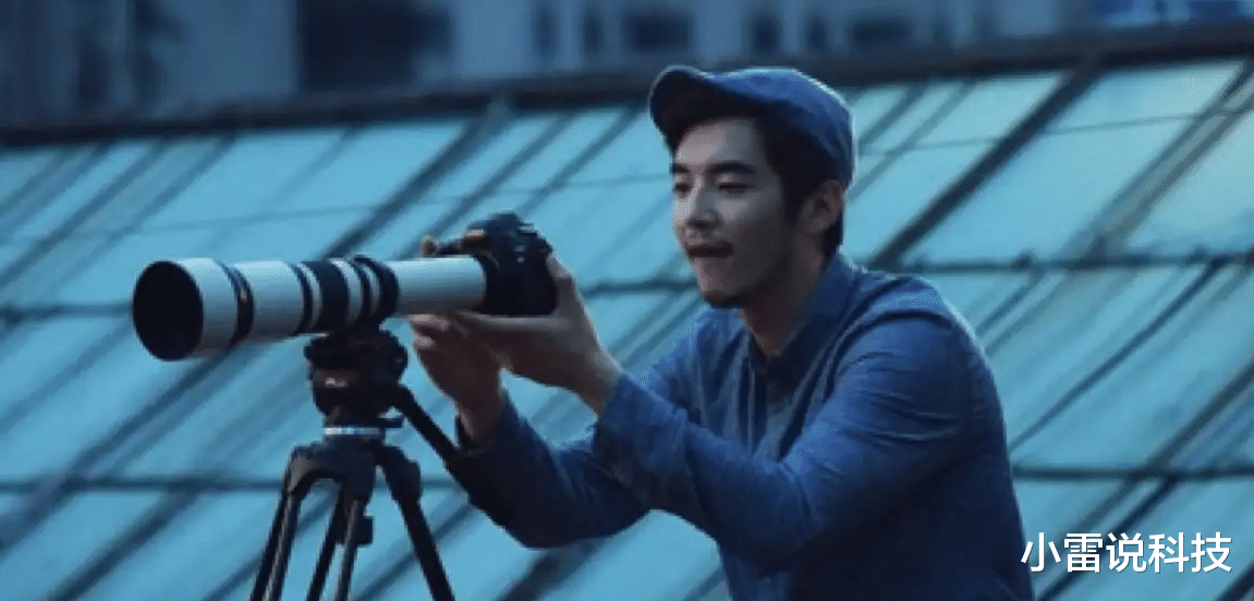 金世佳|金世佳：一句话得罪半个娱圈，却被人民日报表扬，他都经历了啥？