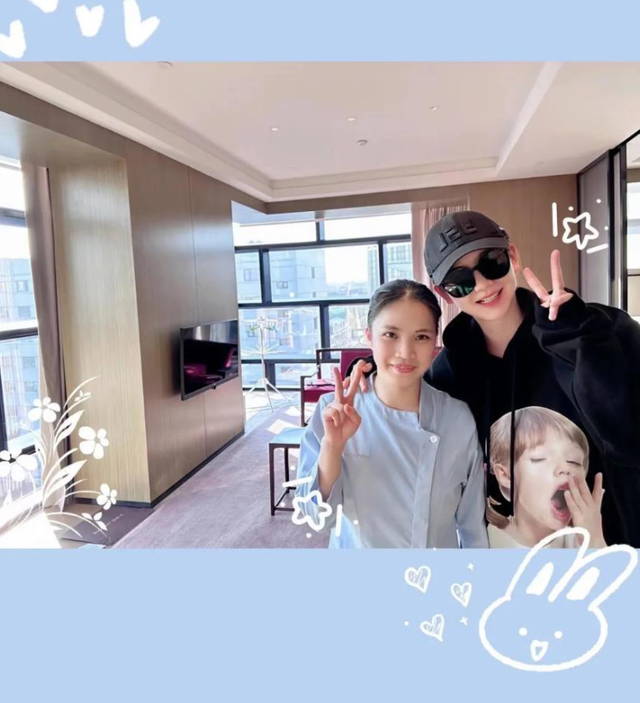 戚薇|戚薇二胎产后首露面,发长文卖惨为月子中心打广告,网友:快封杀