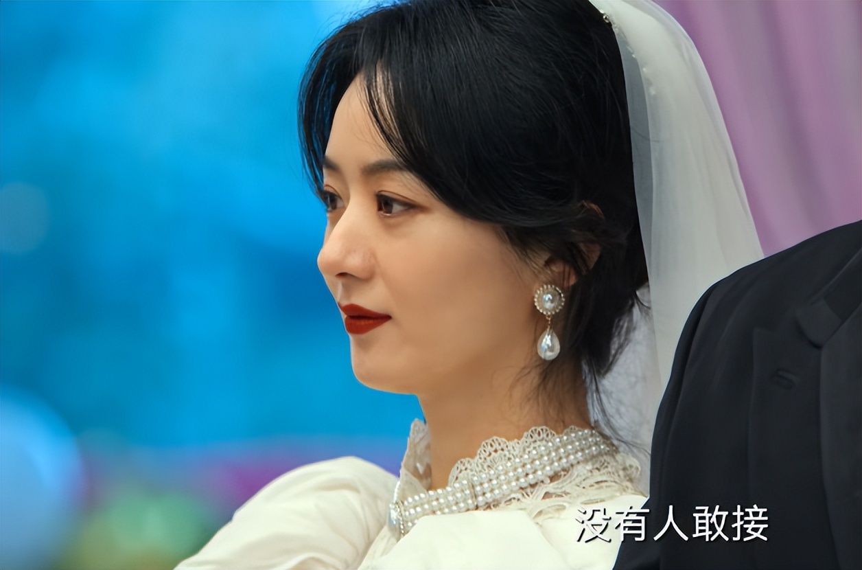 阿凡达|看了被“烤瓷大白牙”毁了的正剧后,我想念巩俐和蒋雯丽的乡土味