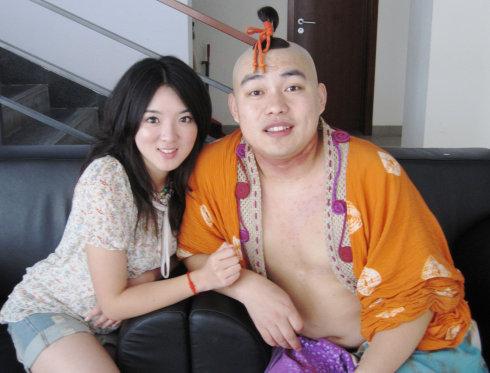 程野|豪车豪宅一应俱全？程野直播间高调炫富，惹恼赵本山