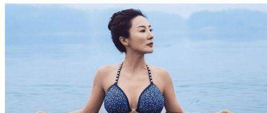 赵雅芝|她是公认的冻龄女神，甩赵雅芝几条街，儿子都称她为妖精