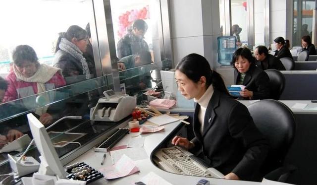 “个人存取款5万元登记”再调整,释放了哪些信号?内行坦言实情