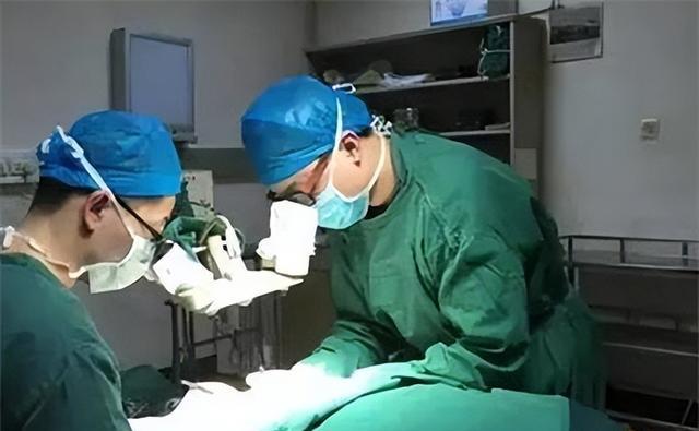西安女子不满男友分手,心理失衡实施物理阉割,最终酿悲剧 纪实