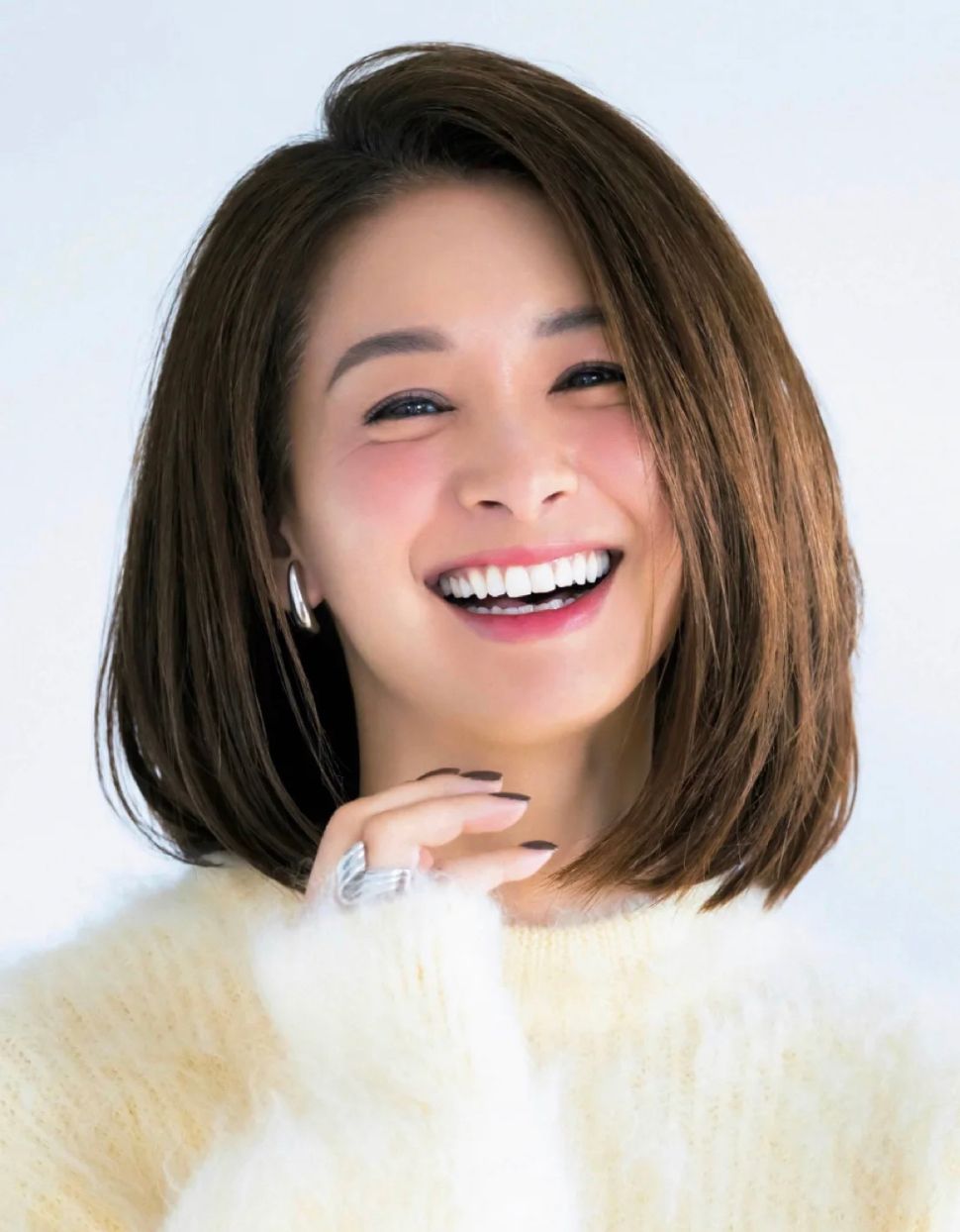 血糖 中年女人发型要得体，剪短发要记住这“3剪3不剪”，才能优雅高级