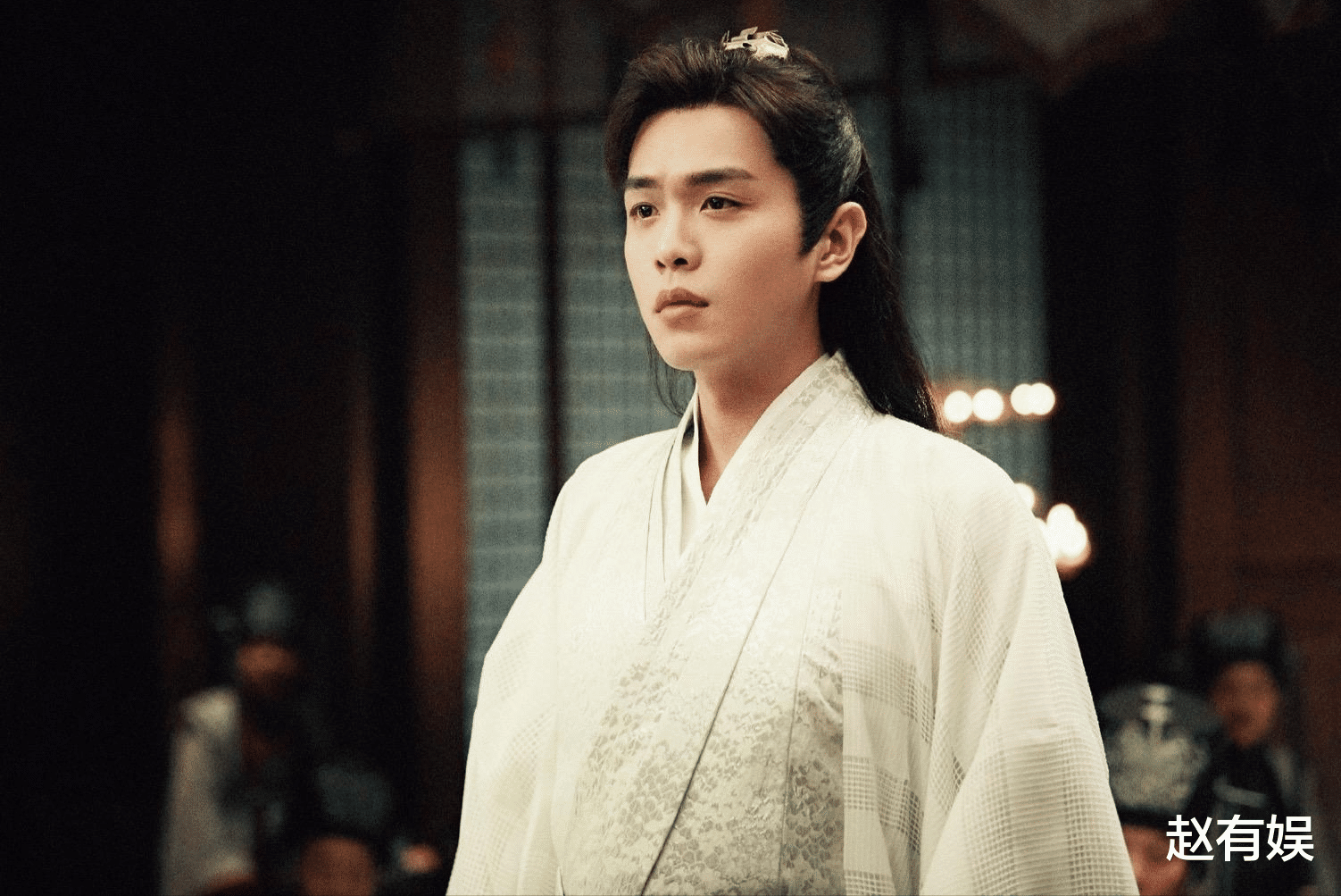 张雨绮|与唐艺昕一撞结缘，后妈比自己还小5岁，他的人生比你想得更精彩