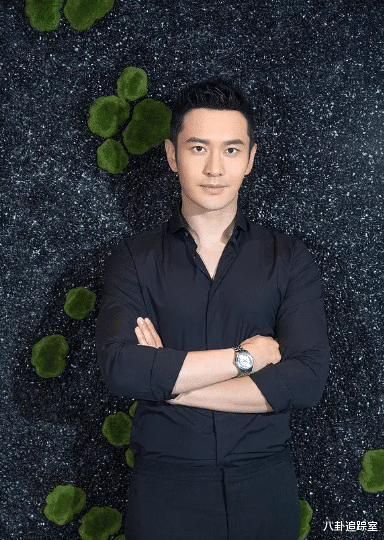 黄晓明|叶珂否认恋情后被曝同居！被扒点赞驭夫宠妻文章，网友：黄晓明危