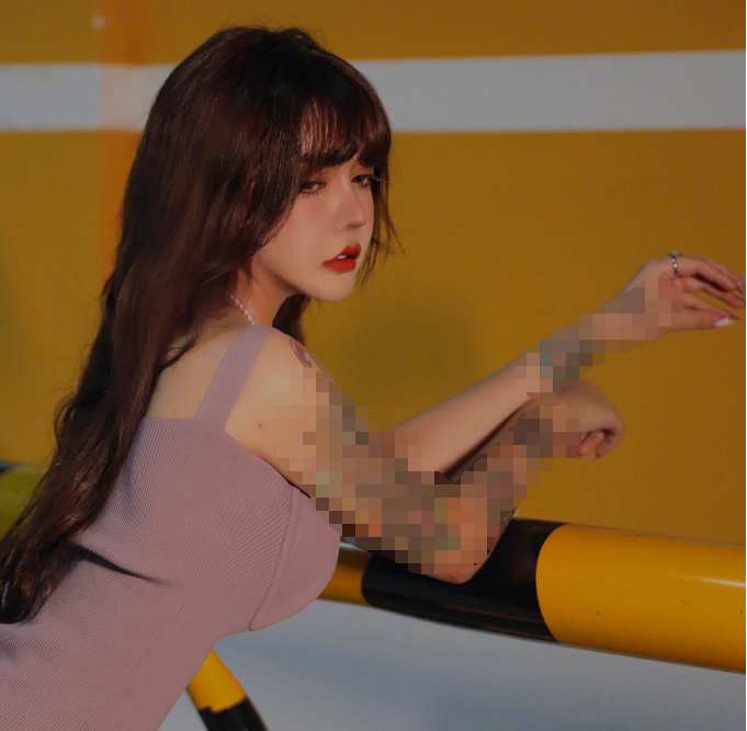 电影|\问题少女\韩安冉的开挂人生，22岁结了三次婚，生产过程也要直播