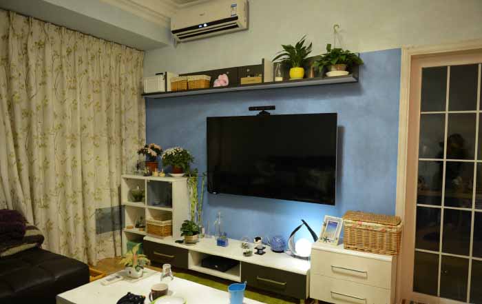 买了一套50平米小复式房晒朋友圈,亲戚说我住个蜗居好嘚瑟啥?