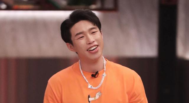 德云社|德云社恶作剧？岳云鹏、孟鹤堂、秦霄贤集体缺席大封箱？其实不然