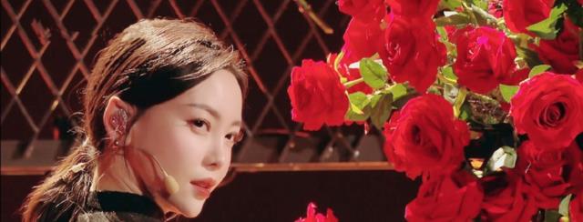 于文文|奇葩《浪姐3》!郑秀妍于文文《senorita》双人探戈,居然输了!