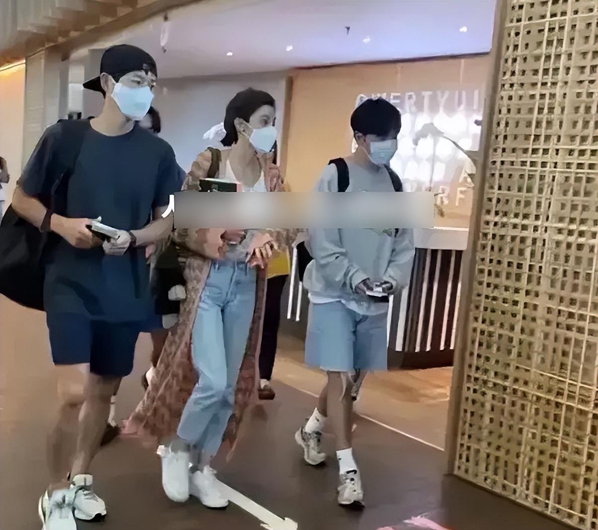 宋仲基|37岁宋仲基官宣恋情!亲密互动全被拍,颜值高不输宋慧乔