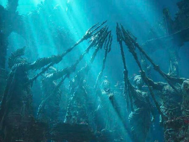 波罗的海中的怪家伙,能干扰电子设备,是14万年前沉没的太空船?