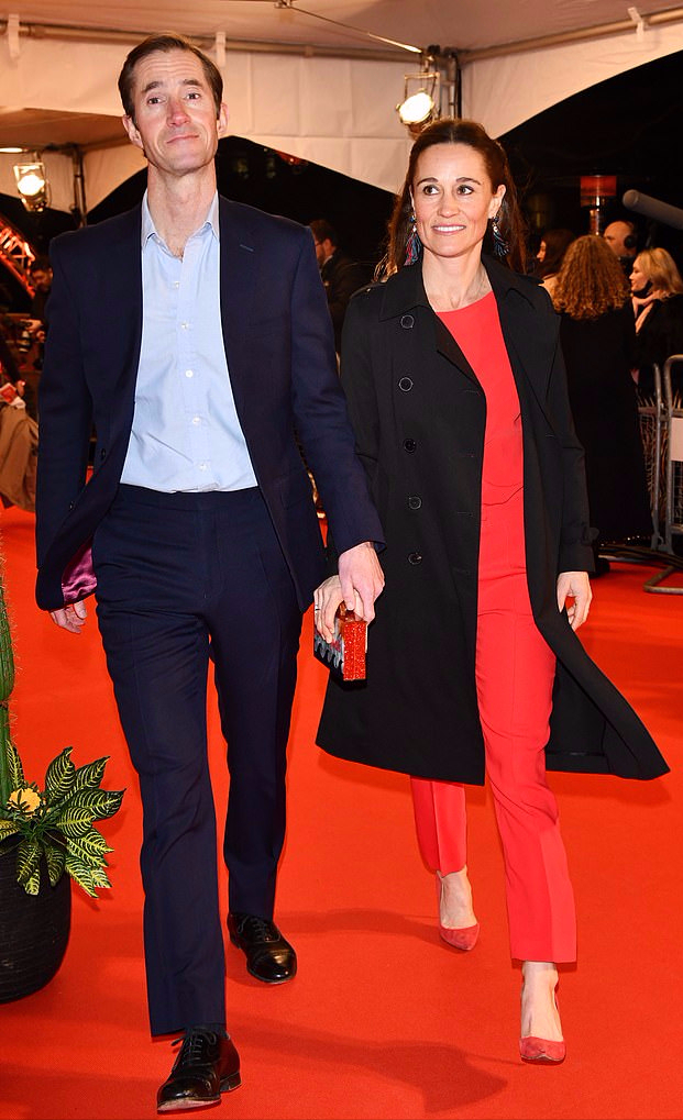 音乐会|凯特妹妹难得精心打扮！和富豪老公亮相音乐会，脸上苍老像老太太