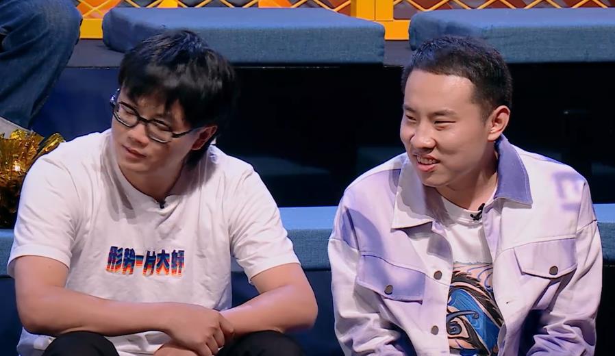 李诞|被骂了一季的《脱口秀大会5》,因为李诞一个举动,评分再次上升