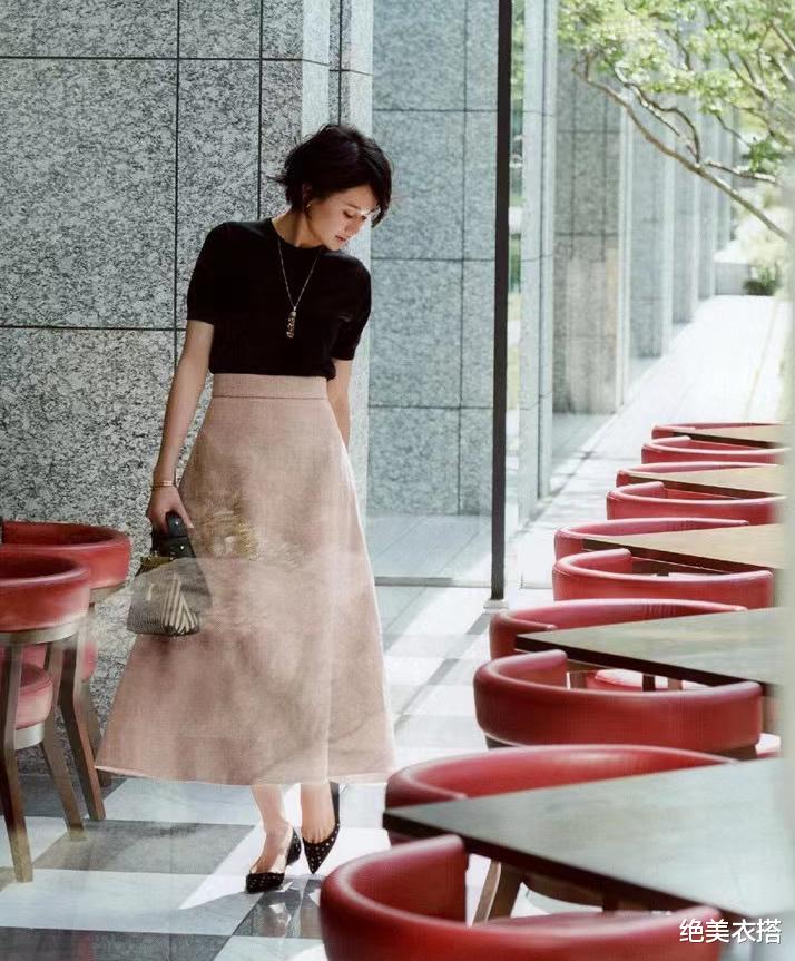 越乱穿、越时髦？穿搭高手推崇的“混搭”精髓，为什么建议必懂？