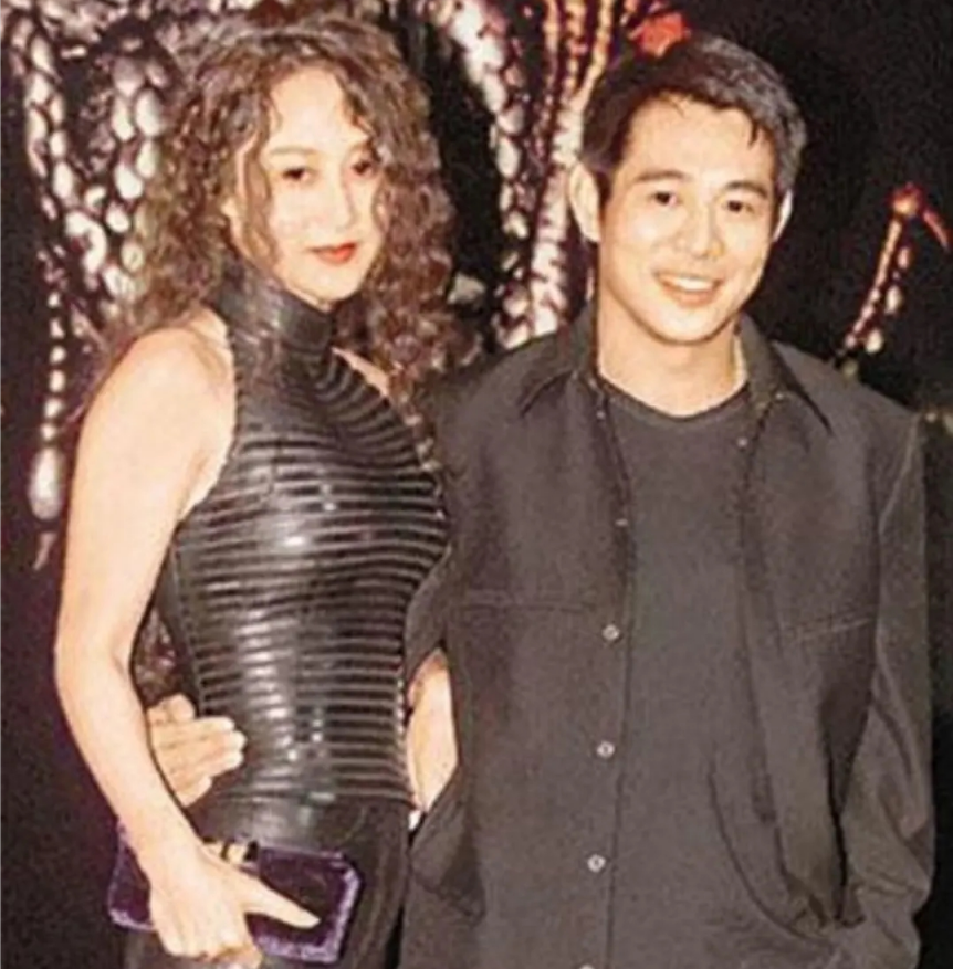 利智|86年亚洲小姐冠军利智，李连杰妻子，年轻时有多美