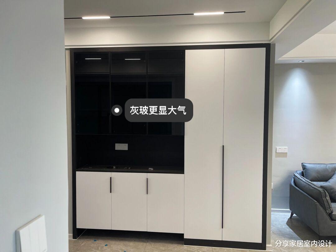 90后婚房，打扫干净准备要入住，刷网红灰，效果很漂亮啊！