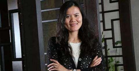 携程|重庆万州女富豪彭蕾发家史：扔掉铁饭碗追随马云，如今身家225亿