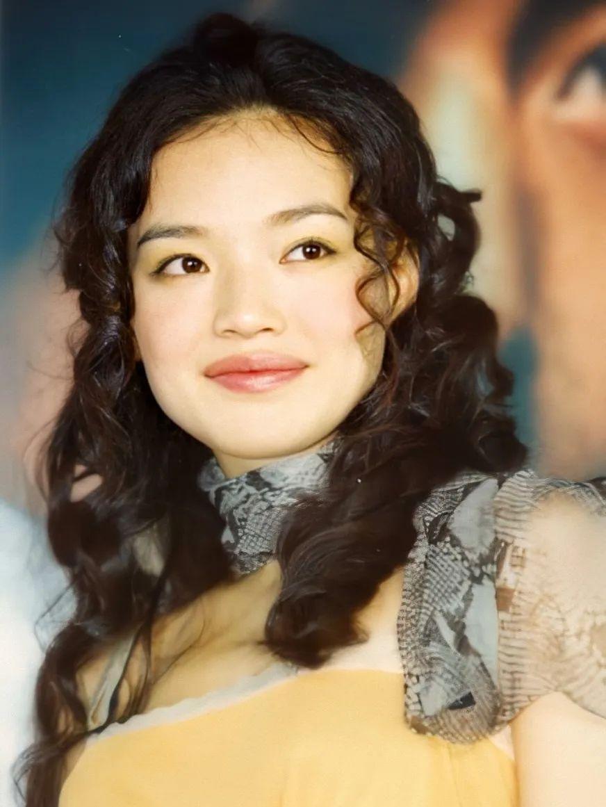 双眼皮、瓜子脸过时了?2023年最新美女标准长这样