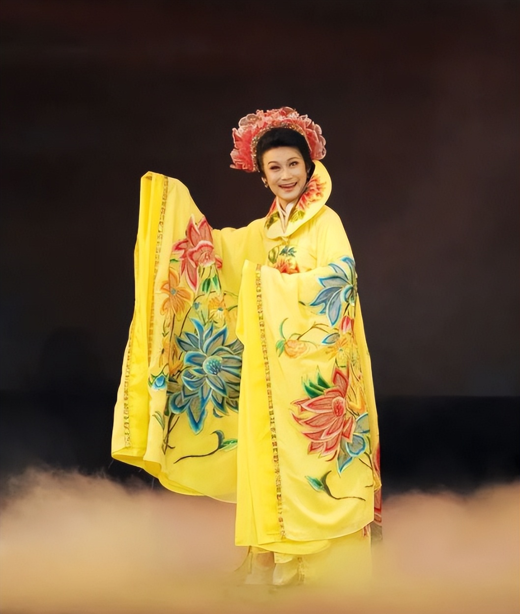 吴汝俊|安倍夫人的华人“男闺蜜”：人称小梅兰芳，17年前曾秘密陪其访华