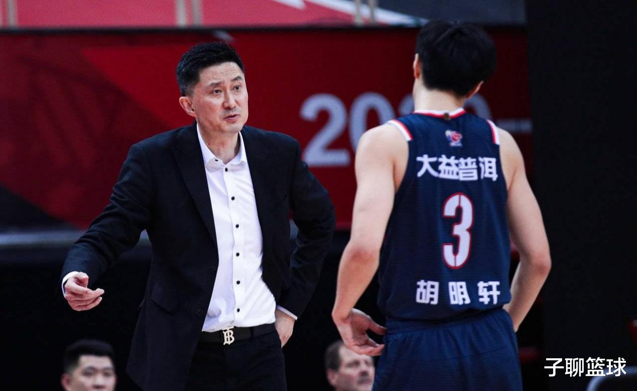广东男篮|CBA广东男篮VS浙江男篮，赵睿扔烟雾弹扰敌，杜锋或有后手轻取浙江