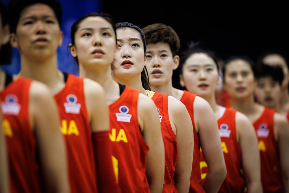 曼联|中国女篮迎重大利好！美国女篮第一中锋被捕，女篮有望拿世界杯！