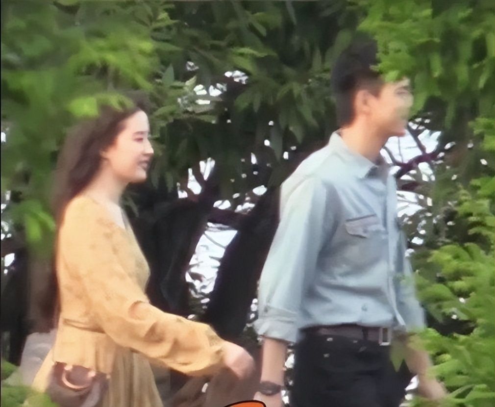 刘亦菲|刘亦菲被传要接新戏《长陵》，甚至传她嫌弃男主咖位低，要求换人