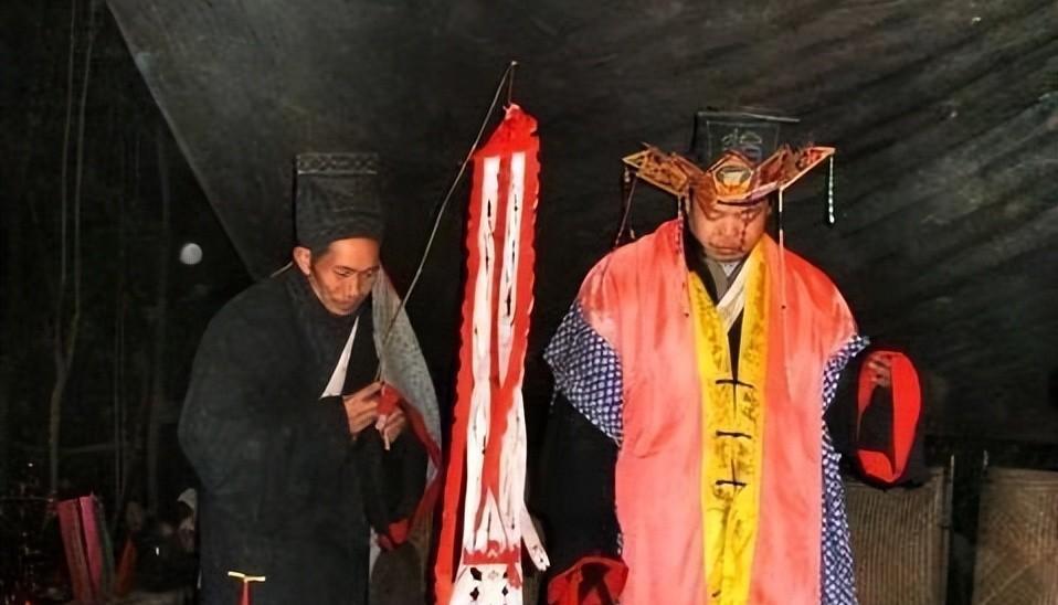 2005年四川发现不腐古尸,专家检查后尸体被立即焚烧,这是为什么