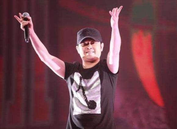 王杰|曾经红得发紫,如今落魄无人问津,这几位歌手太惨了!