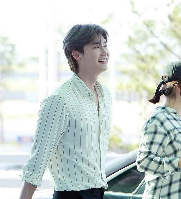 张根硕|韩国男星集体发胖？这挡不住的“中年大叔风”，简直是不忍直视