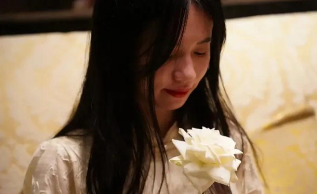 00后|00后美女两年做41次伴娘,日薪2000元:入行要求让人想不到