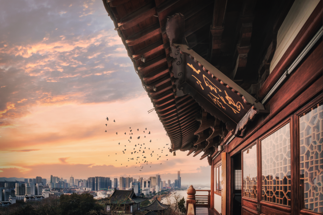 |“天下第一江山”的千年古城,美得过分低调,居然还当过省会?