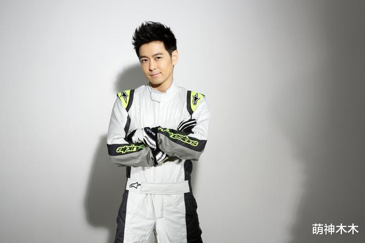 林志颖|林志颖重伤未完全清醒，开车不系安全带，让儿子坐副驾驶面临处罚