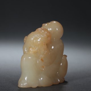 |清代-和田玉“罗汉驯兽”摆件